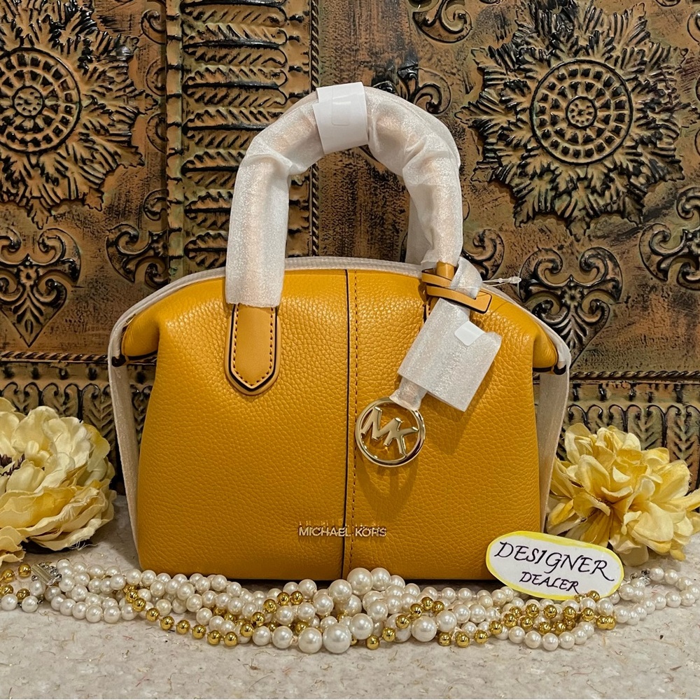MICHAEL KORS Hyde Small Pebbled Leather Satchel Crossbody NWT Golden Rod - Picture 2 of 8